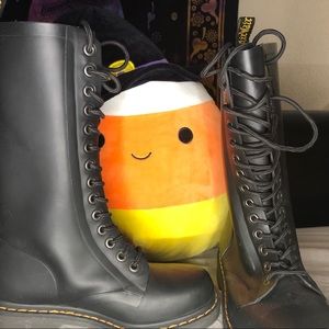 Mid knee dr.martens